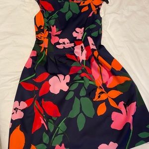 Vince Camuto size 8 floral/navy